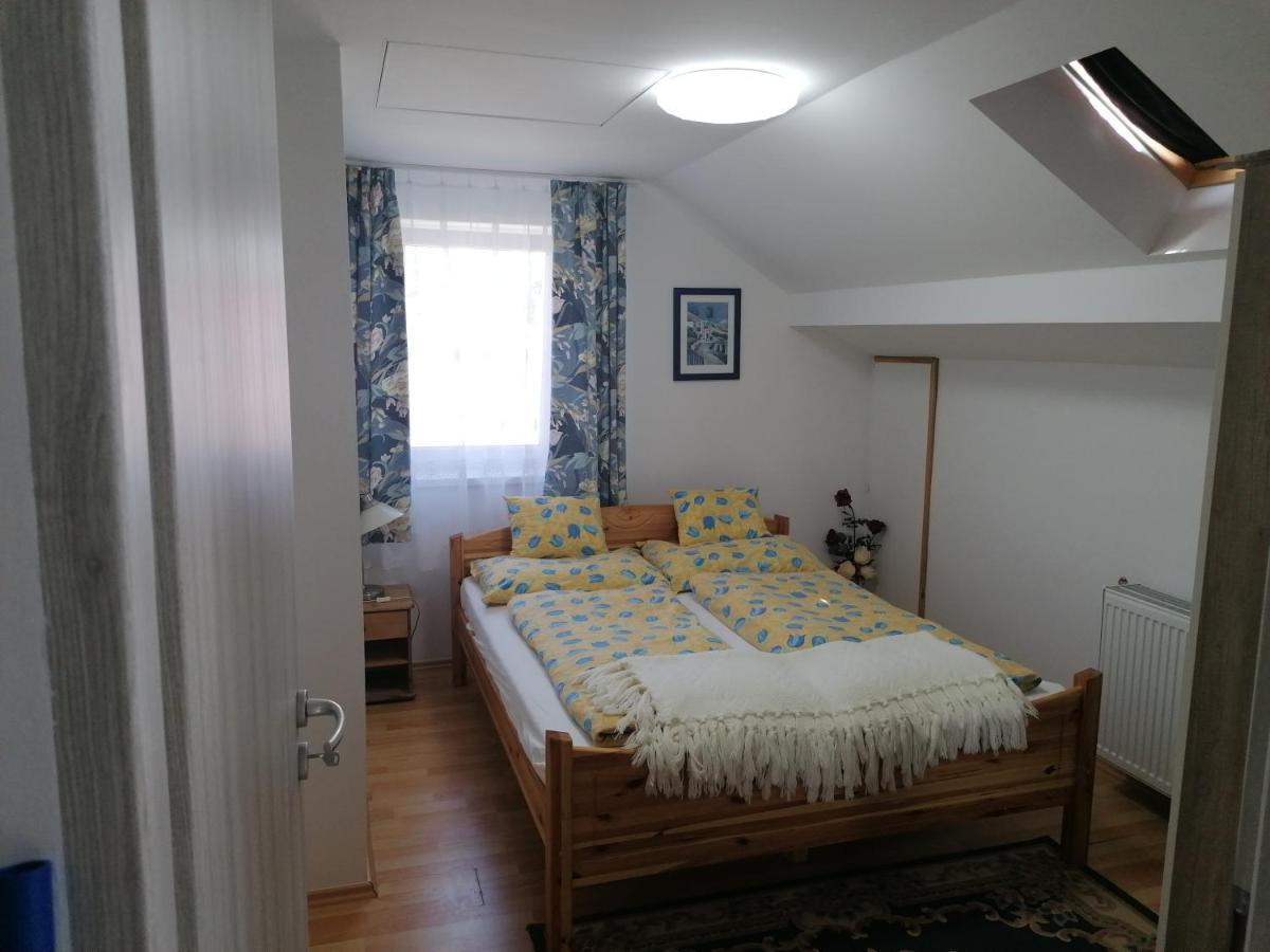 Mimi Vendeghaz Apartment Siofok Luaran gambar