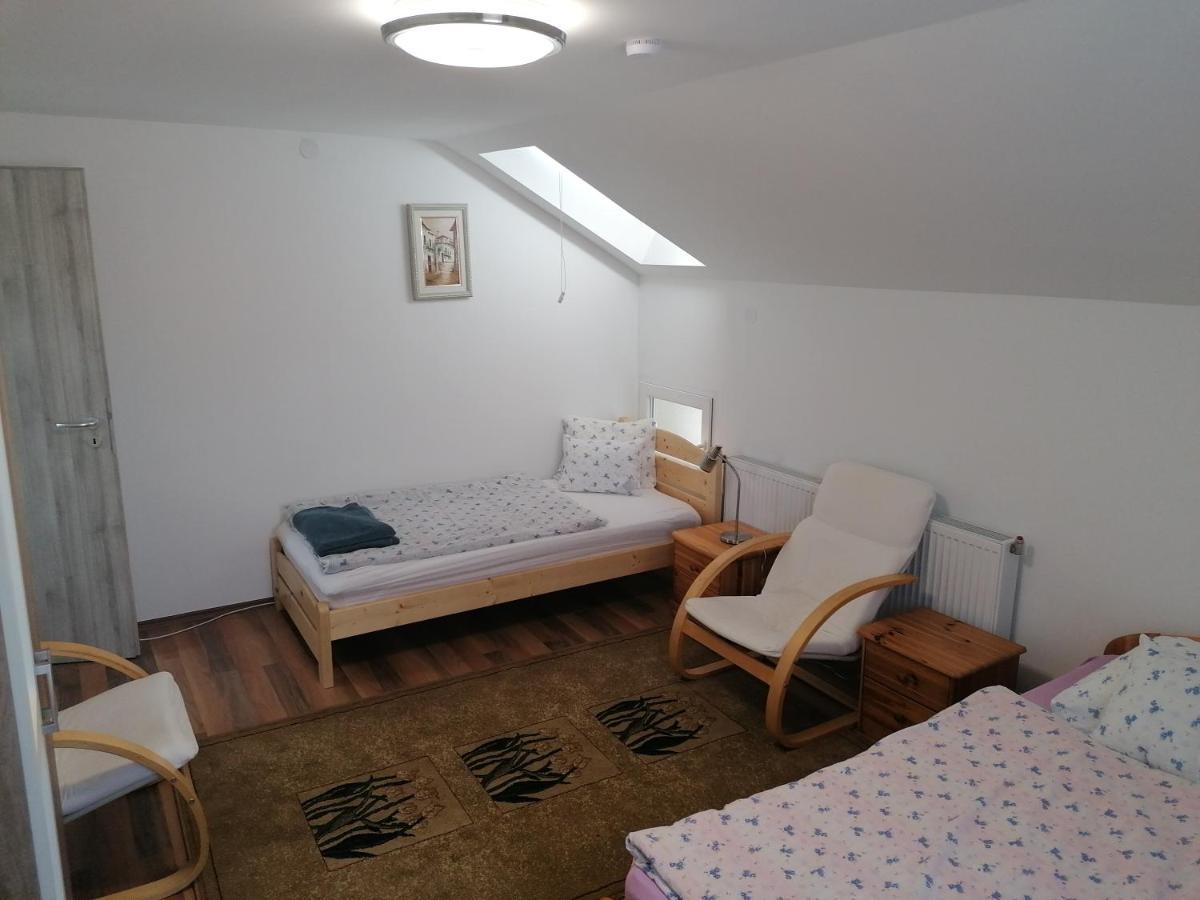 Mimi Vendeghaz Apartment Siofok Luaran gambar